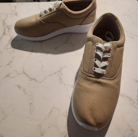 NWOT Propet Casual Women's Shoe - Picture 2 of 4